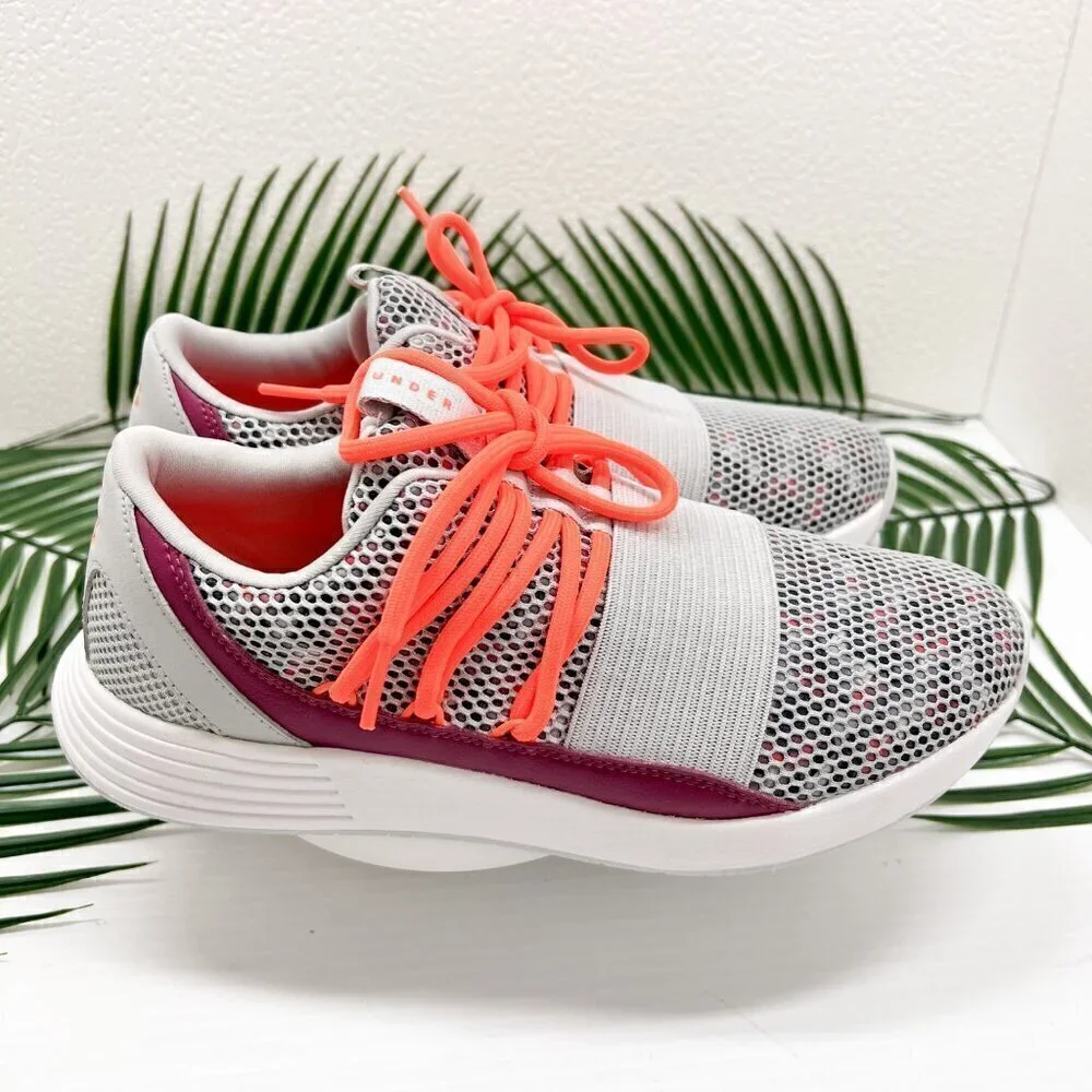 Under Armour Women's Breathe 3019973-105 Gray Running Shoes Sneakers Size 8